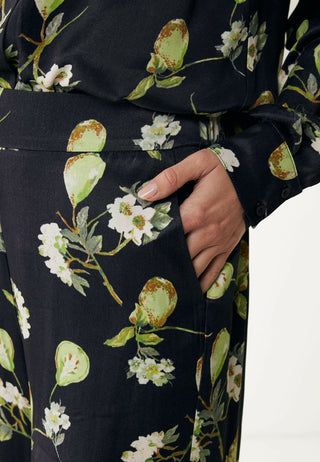 Γυναικεία παντελόνα MEXX MF007005551W BLACK SS25