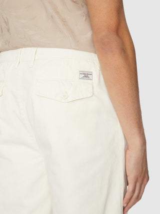 Ανδρική βερμούδα CHINO GUESS M5GD44WGCV1 OFF WHITE SS26