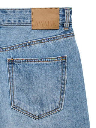Γυναικείο σορτς AWSAGE HR BERMUDA SHORTS VERO MODA 10328836 LIGHT BLUE DENIM SS26