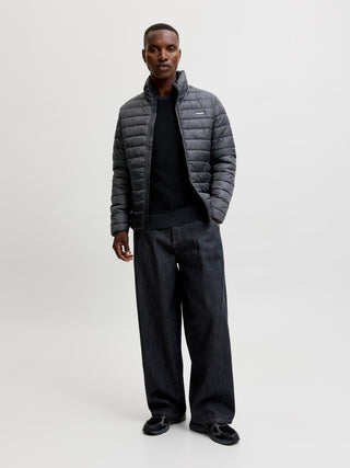 Ανδρικό μπουφάν JJELVIS LIGHT PUFFER COLLAR JACK&JONES 12299190 ASPHALT W26/27