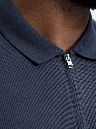 Ανδρική μπλούζα polo κοντομάνικη JJEAUSTIN ZIP POLO SS plus size Jack & Jones 12284618 Navy Blazer NOOS SS26