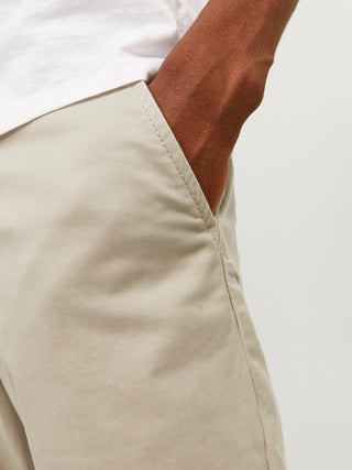 Ανδρική βερμούδα JPSTBOWIE SHORTS SOLID SRT SN Jack & Jones 12165604 Crockery SS25