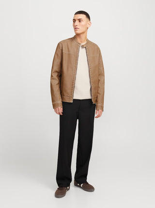 Ανδρικό μπουφάν JJEWARNER WASHED PU JACKET JACK&JONES 12273244 SAFARI NOOS SS26