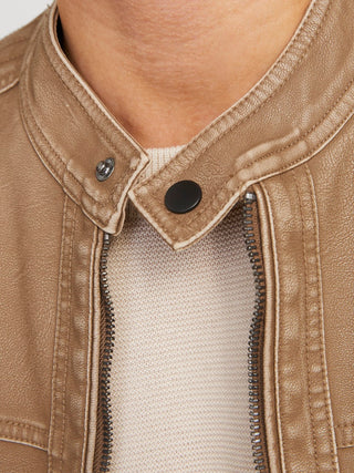 Ανδρικό μπουφάν JJEWARNER WASHED PU JACKET JACK&JONES 12273244 SAFARI NOOS SS26