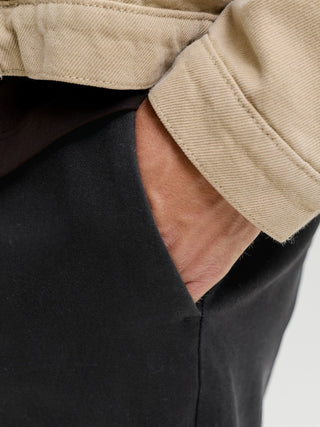 Ανδρικό παντελόνι JPSTMARCO ADAM BELTED CHINO Jack & Jones 12288598 Black W26/27