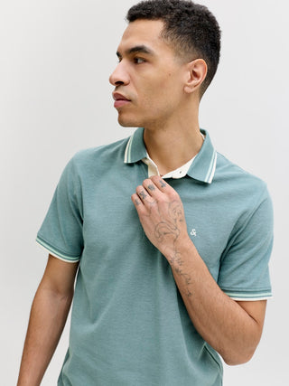 Ανδρική μπλούζα polo κοντομάνικη JJEPAULOS POLO SS NOOS JACK&JONES 12136668 ATLANTIC DEEP SS26