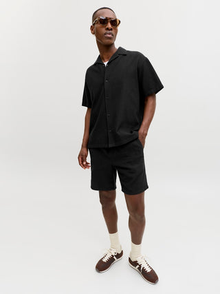 Ανδρική βερμούδα JPSTJAIDEN WAFFLE RESORT SHORT REG JACK&JONES 12295862 BLACK SS26