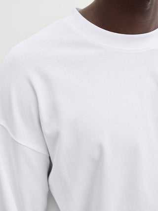 Ανδρική μακρυμάνικη μπλούζα JJEBARRON TEE LS O-NECK JACK&JONES 12304181 WHITE NOOS SS26