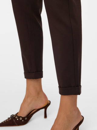 Γυναικείο παντελόνι VMMAYA MW LOOSE SOLID PANT VERO MODA 10225280 CHOCOLATE TORTE NOOS W26/27
