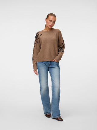 Γυναικεία πλεκτή μπλούζα VMNEW FATIMA LS O-NECK EMB. PULLOVER VERO MODA 10351509 SILVER MINK W26/27