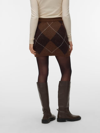 Γυναικεία φούστα VMDARLA NW SHORT SKIRT VERO MODA 10350490 COCOA BROWN W26/27