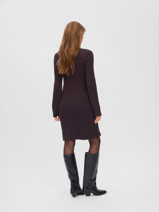 Γυναικείο φόρεμα VMGOLD LUX RIB LS SHORT BOATNECK DRESS VERO MODA 10347749 CHOCOLATE TORTE W26/27