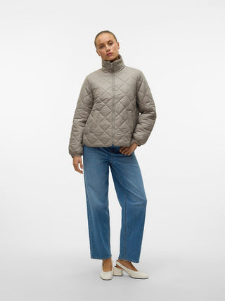 Γυναικείο μπουφάν VMSKYLAR SHORT JACKET GA VERO MODA 10311669 Moon Rock NOOS SS26