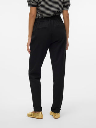 Γυναικείο παντελόνι Regular Fit 62% Polyester, 33% Viscose, 5% Elastane VMMAYA MW LOOSE SOLID PANT VERO MODA 10225280 Black NOOS W24/25