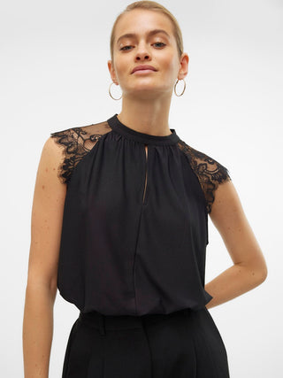 Γυναικείο top VMMILLA SL LACE TEE VERO MODA 10226072 BLACK NOOS SS26