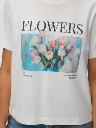 Γυναικείο t-shirt VMKLARA METTE SS TOP BOX JRS VERO MODA 10344820 SNOW WHITE/FLOWERS SS26