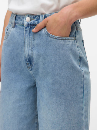 Γυναικείο σορτς denim VMNOCHA HR DNM JORTS SI311 Vero Moda 10326403 Light Blue Denim SS25