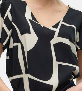 Γυναικείο top Regular Fit 100% Viscose VMCEASY JOY V-NECK SS BLOUSE WVN GA curve VERO MODA 10308722 Black S 24