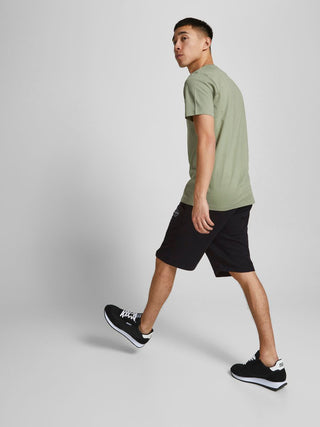 Ανδρική βερμούδα φούτερ JACK & JONES 12182595