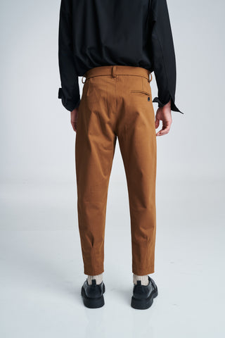 Ανδρικό υφασμάτινο παντελόνι με λοξό φερμουάρ P/COC P-1551 ΚΑΦΕ