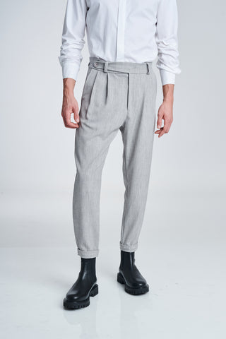 Ανδρικό υφασμάτινο παντελόνι με κούμπωμα στο πλάι και ρεβέρ P/COC P-1554 Silver