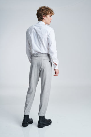 Ανδρικό υφασμάτινο παντελόνι με κούμπωμα στο πλάι και ρεβέρ P/COC P-1554 Silver